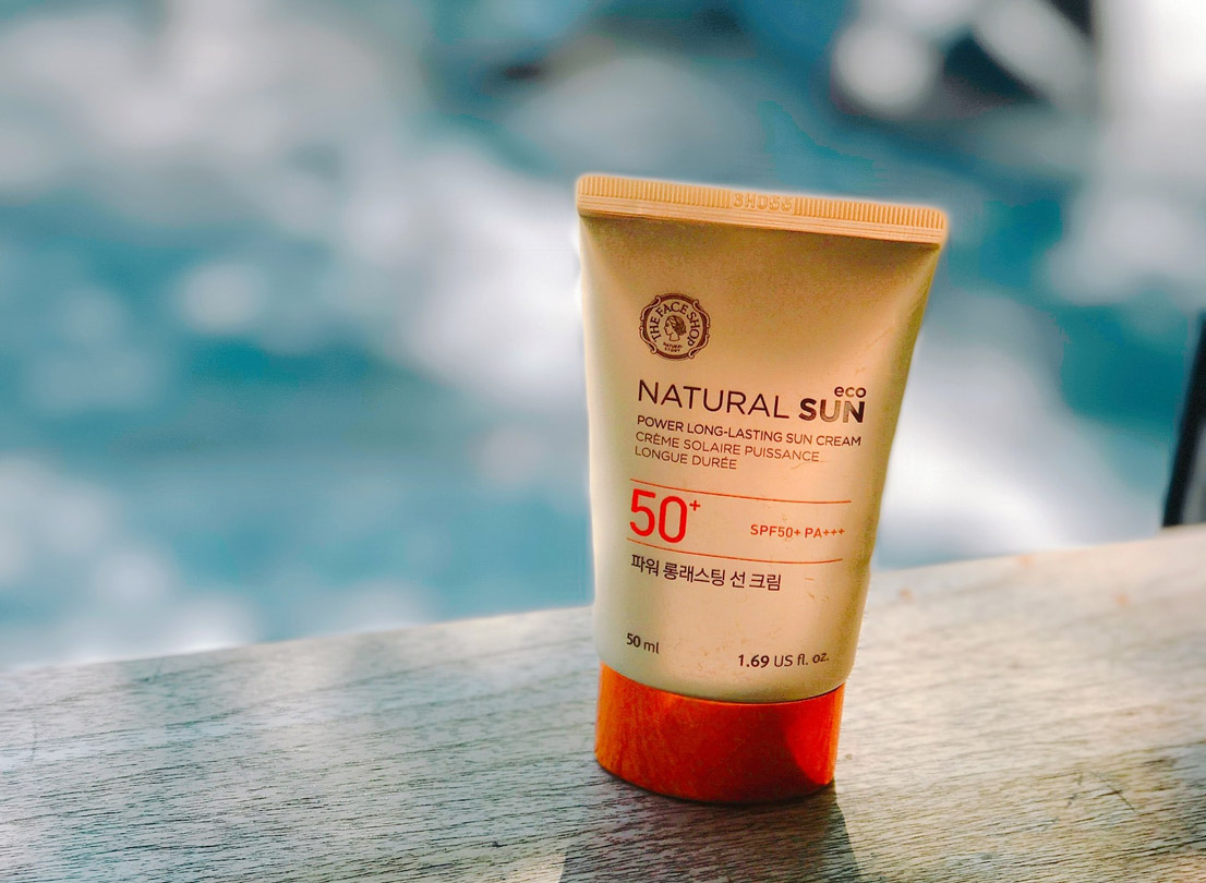 Bien choisir sa crème solaire pour éviter de détruire la barrière de corail